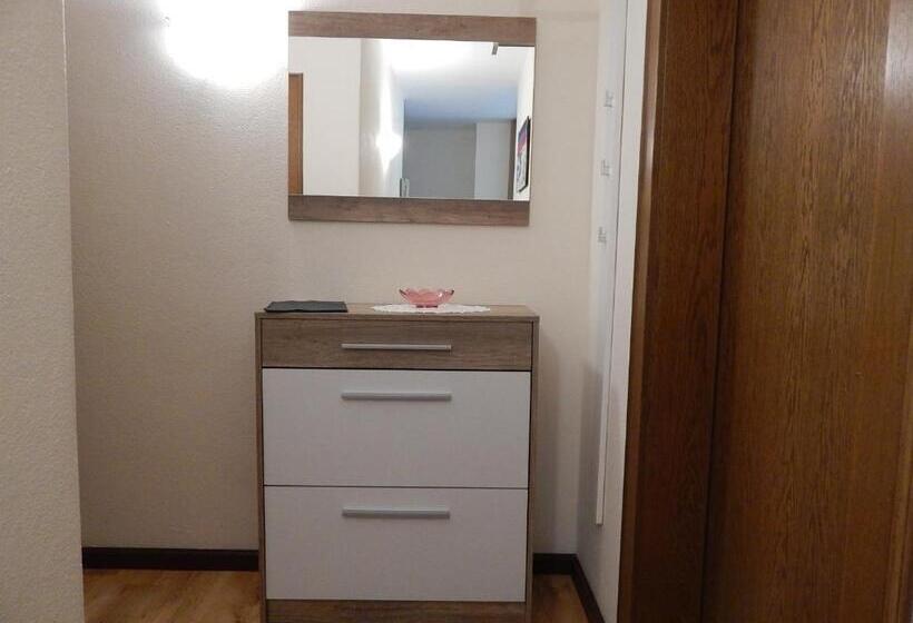 带1个卧室的公寓, Residence La Pineta