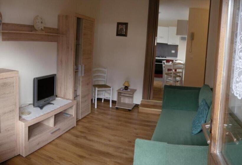 Апартаменты 1 Спальня, Residence La Pineta