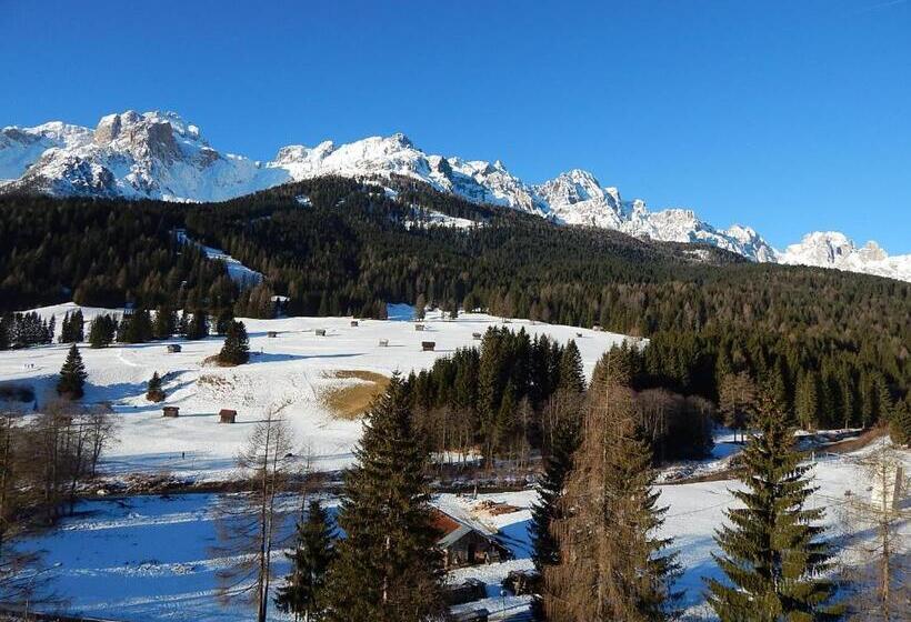 带2个卧室的公寓, Residence La Pineta