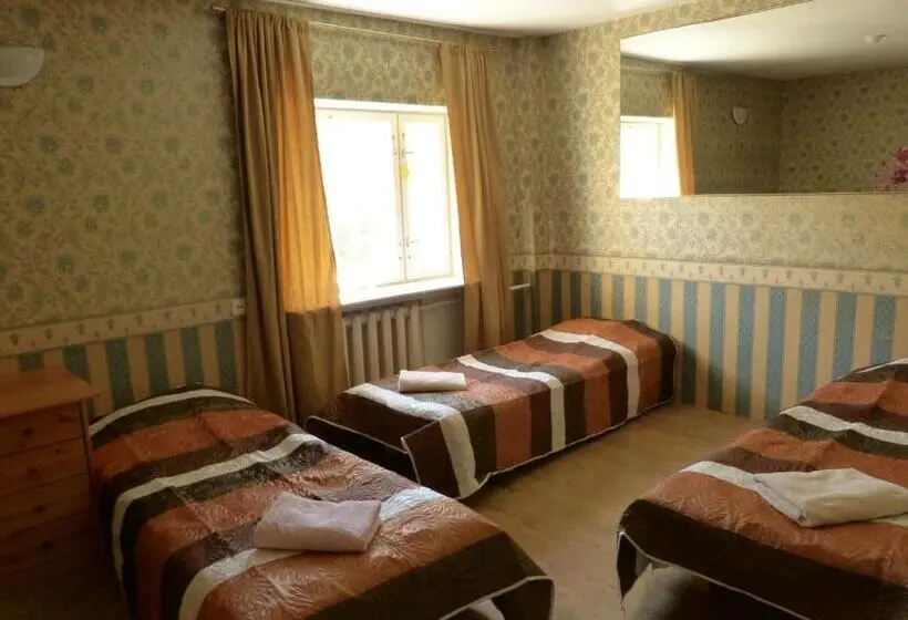 اتاق استاندارد سه نفره, Viva Pirita Hostel
