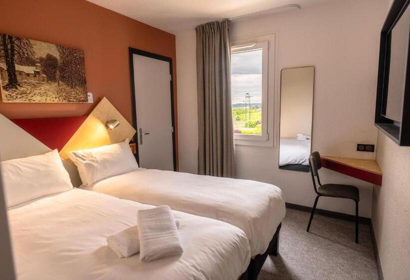 Люкс 2 Спальни, Greet Hôtel Montbéliard
