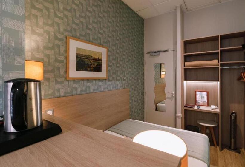 古典房间, Du Dauphin