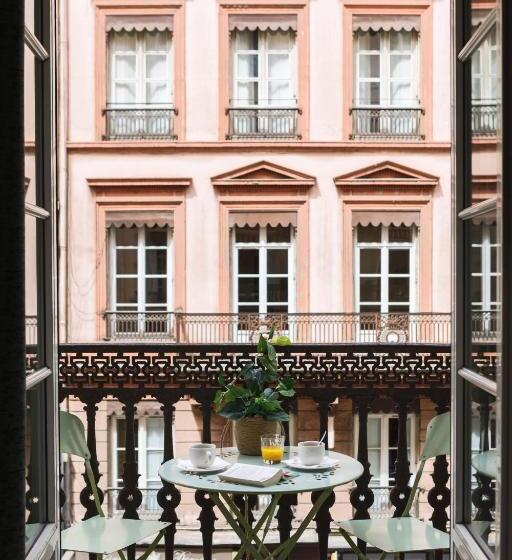 标准间带阳台, Du Dauphin