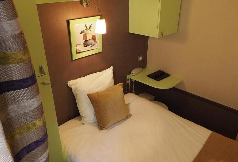 标准单人间, Du Dauphin