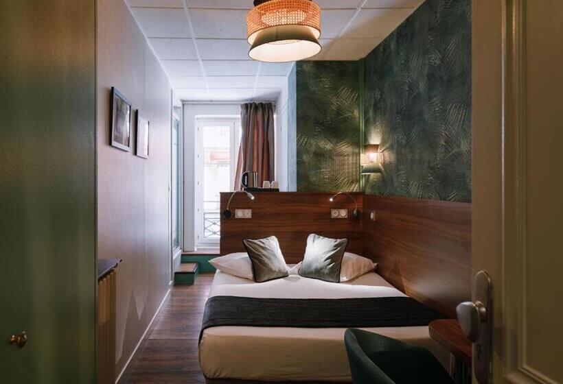 古典房间, Du Dauphin