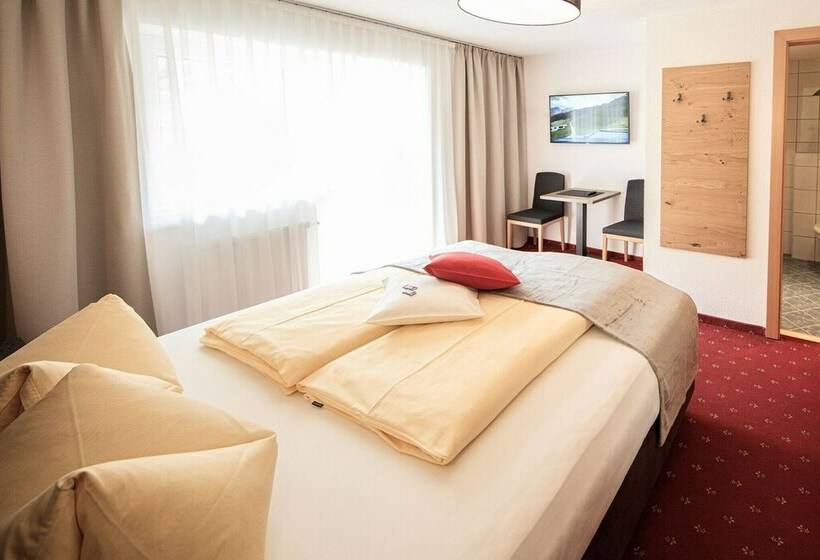 Номер Стандарт Вид на Горы, Gb Gondelblick