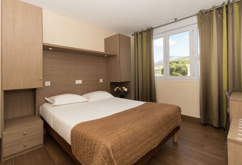 マウンテンビュースタンダードルーム, Hôtel Thalassa