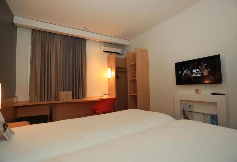 חדר סטנדרט מיטה זוגית, Ibis Aurillac