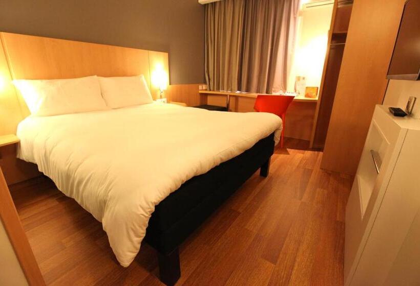 חדר סטנדרט מיטה זוגית, Ibis Aurillac
