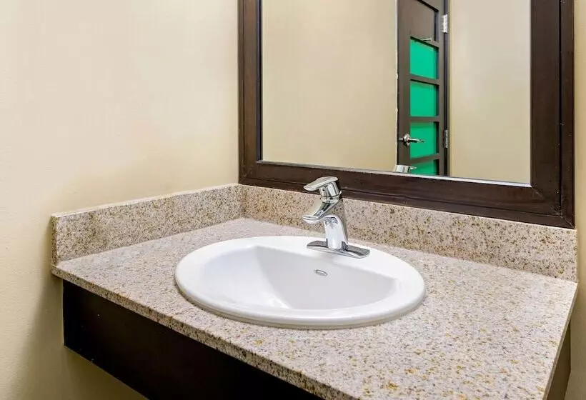 デラックスルーム, La Quinta By Wyndham Oshawa