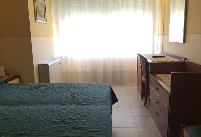 标准间, Le Ginestre