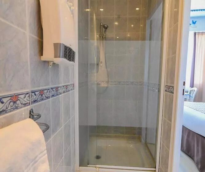 اتاق استاندارد با چشمانداز دریا, Logis Hôtel Rêve De Sable