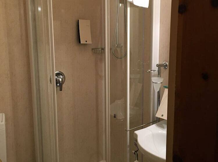 Номер Стандарт, Olimpia