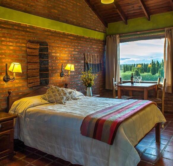 Трехместный Номер Deluxe, Posada Larsen