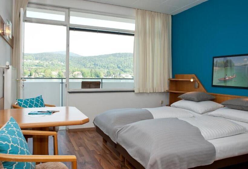 اتاق استاندارد با بالکن, Tennis & Yacht Hotel Velden
