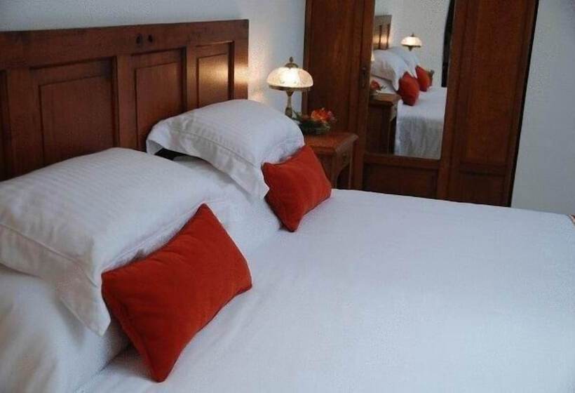 اتاق لوکس, Tiana Buenos Aires