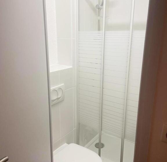 스탠다드 룸, Lemon Hotel Plan De Campagne Marseille