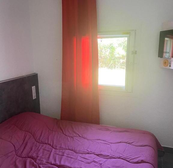 Номер Стандарт, Lemon Hotel Plan De Campagne Marseille