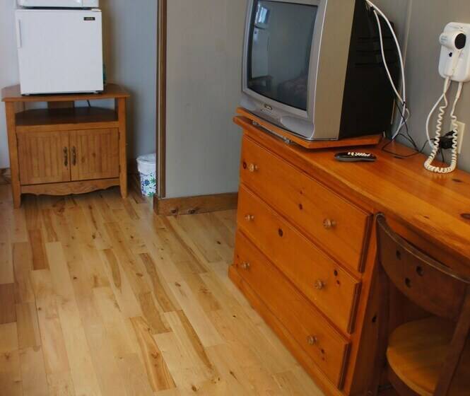 ２ダブルベッドのスタンダードルーム, Motel Clair Mont