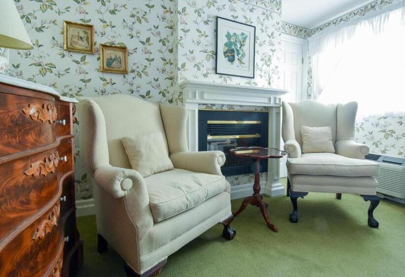 Superior Szoba, The Waring House