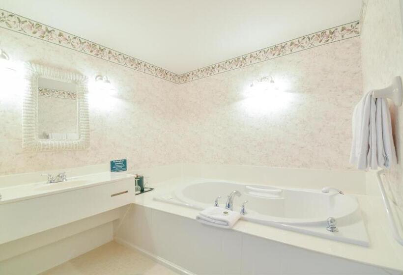 Superior Szoba, The Waring House