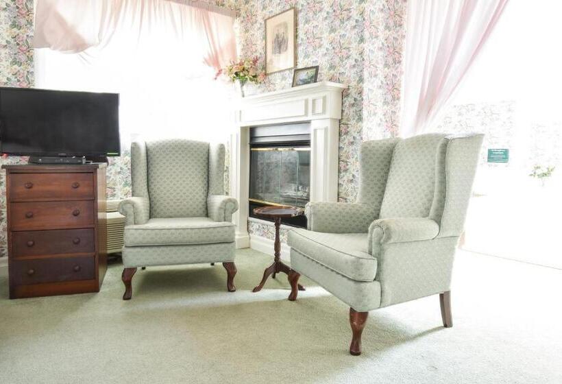 Superior Szoba, The Waring House