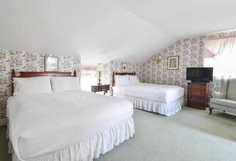 Superior Szoba, The Waring House