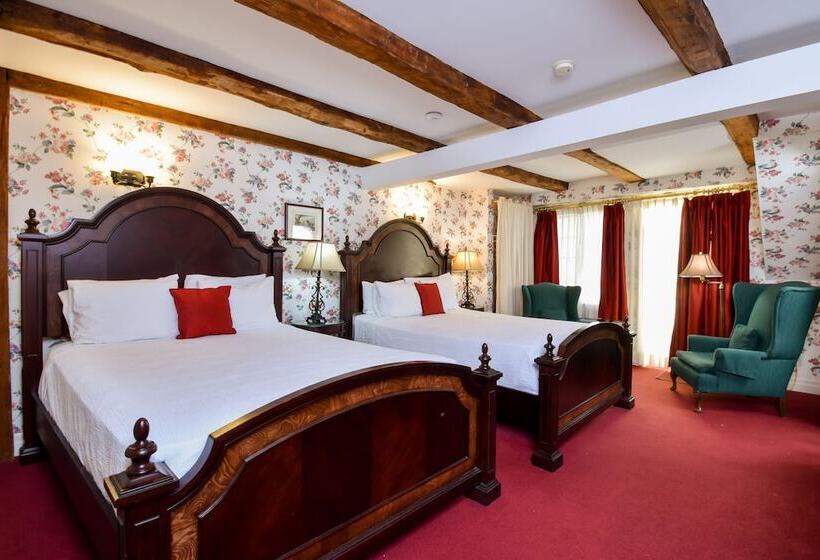 Superior Szoba, The Waring House