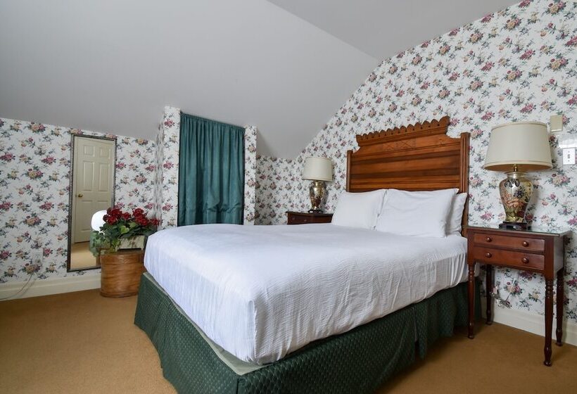 Standard Szoba, The Waring House