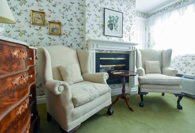 Superior Szoba, The Waring House