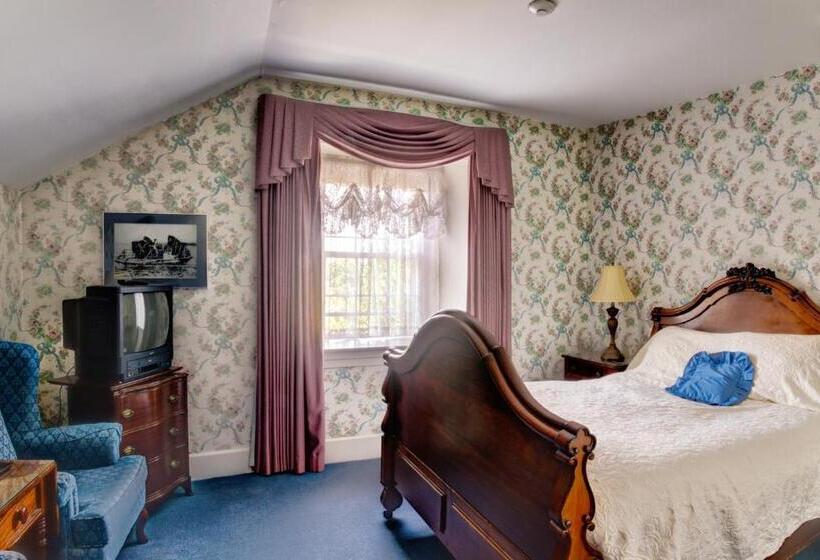 Номер Стандарт, The Waring House