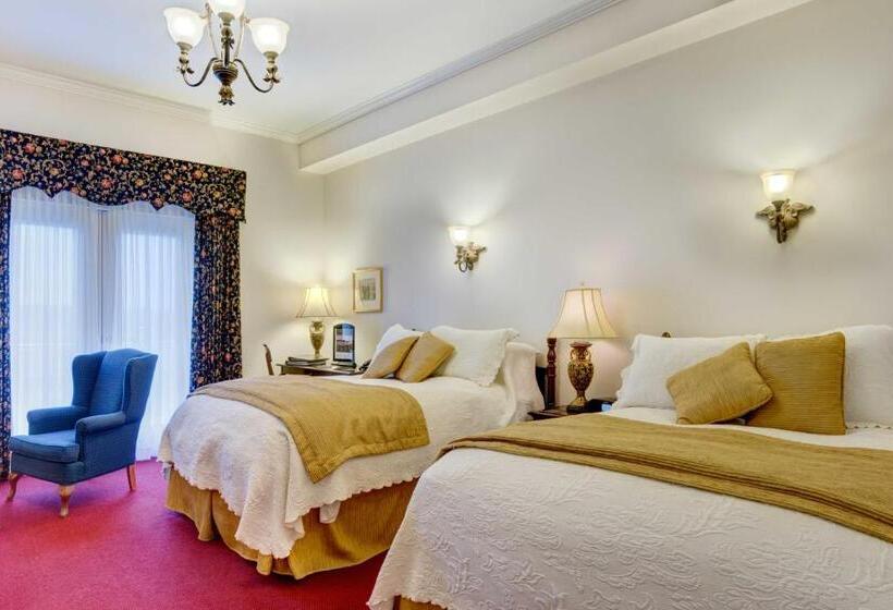 Standard Szoba, The Waring House