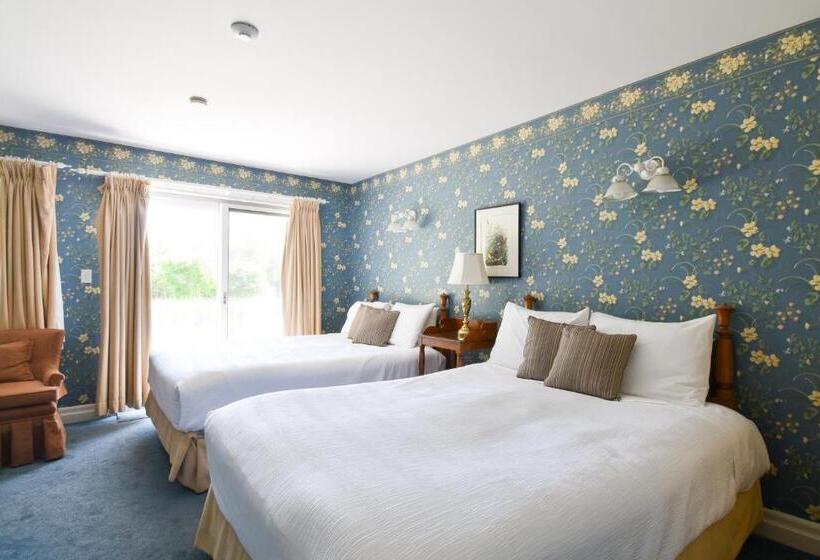 Superior Szoba, The Waring House