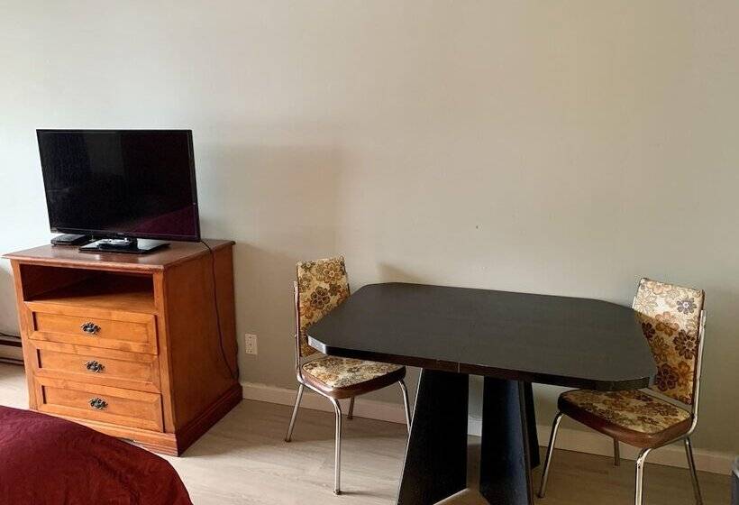 Franciaágyas Classic Szoba, Windsor Motel