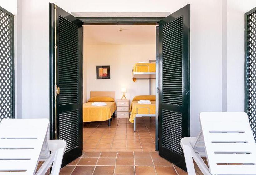 标准三人间, Albergue Inturjoven Punta Umbría