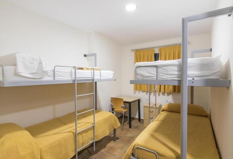 共用房间的床, Albergue Inturjoven Punta Umbría