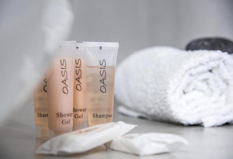 جناح جونيور مزوَّد بجاكوزي, Blue Waves Suites & Apartments