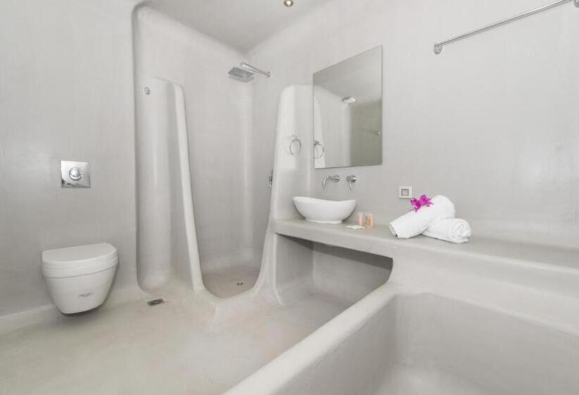 Люкс с гидромассажем, Blue Waves Suites & Apartments