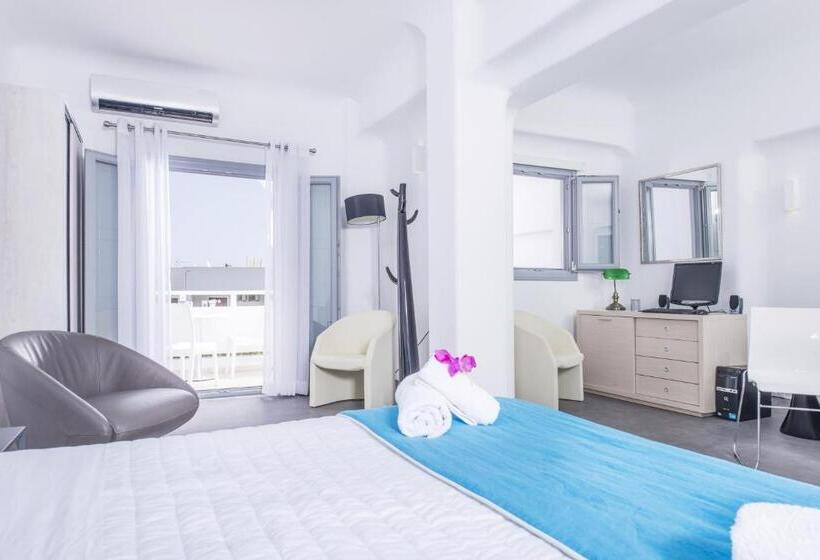 جناح مزود بجاكوزى, Blue Waves Suites & Apartments