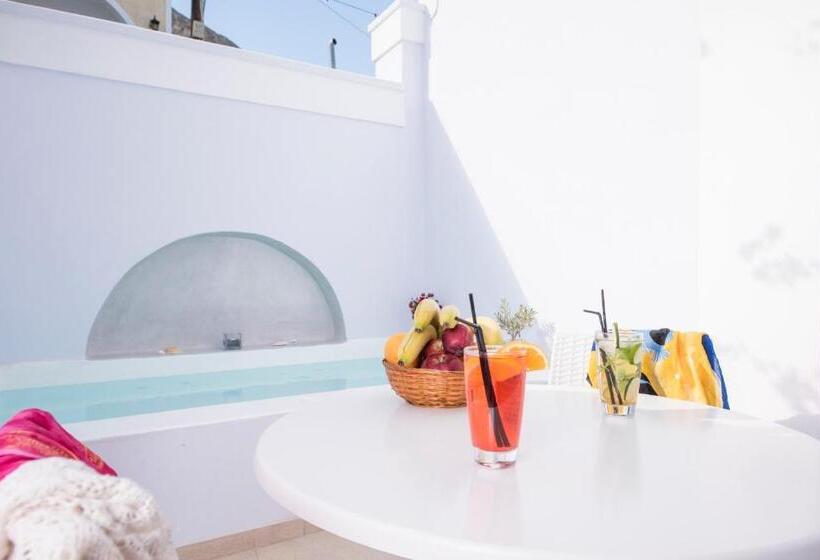 جناح ديلوكس, Blue Waves Suites & Apartments