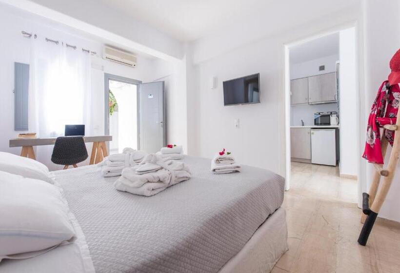 جناح عائلي, Blue Waves Suites & Apartments