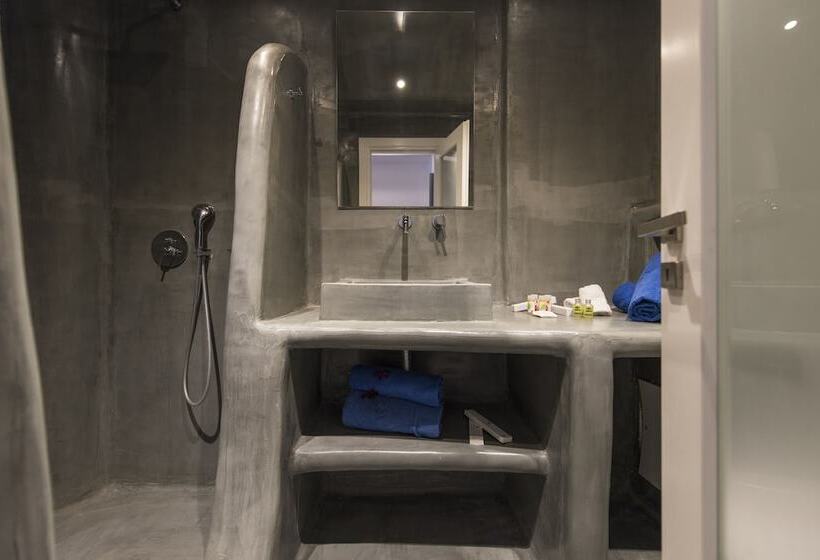 جناح ديلوكس, Blue Waves Suites & Apartments