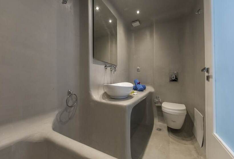 جناح عائلي, Blue Waves Suites & Apartments