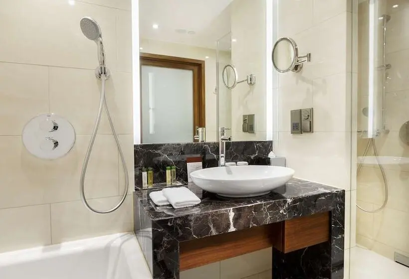 اتاق استاندارد, Doubletree By Hilton Hotel & Conference Centre Warsaw