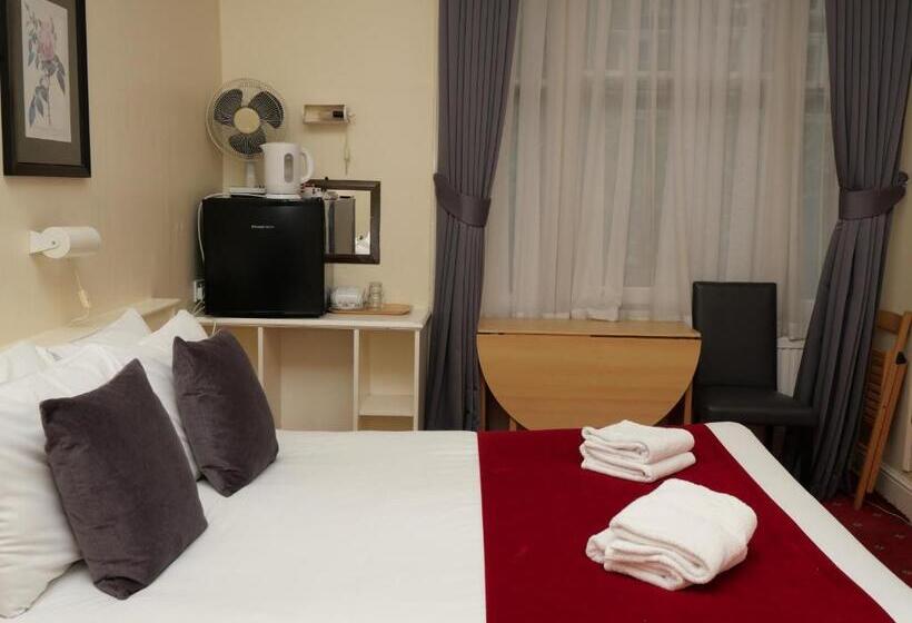 غرفة قياسية, Arran House