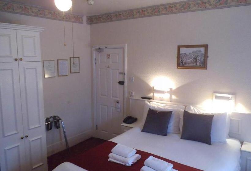 غرفة قياسية رباعية, Arran House