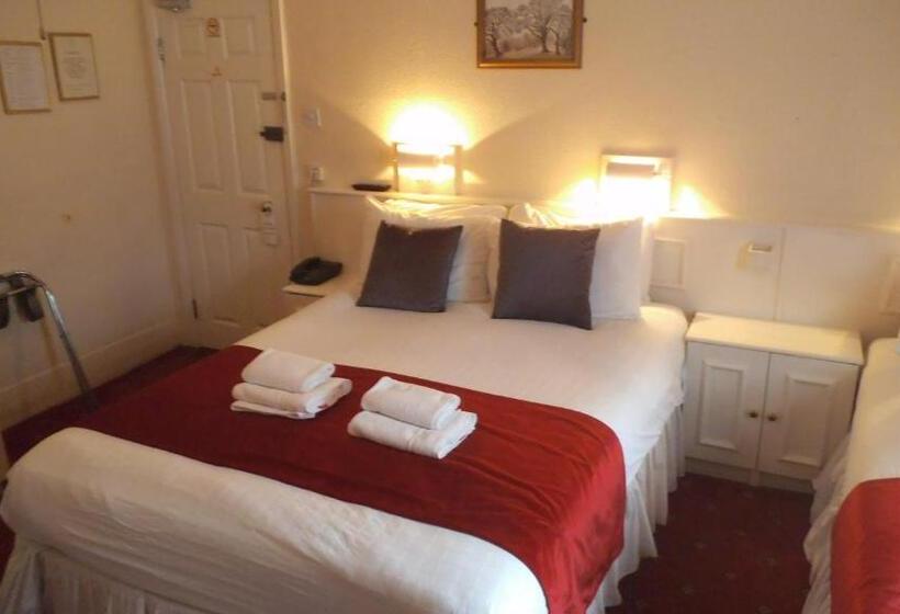 غرفة قياسية رباعية, Arran House