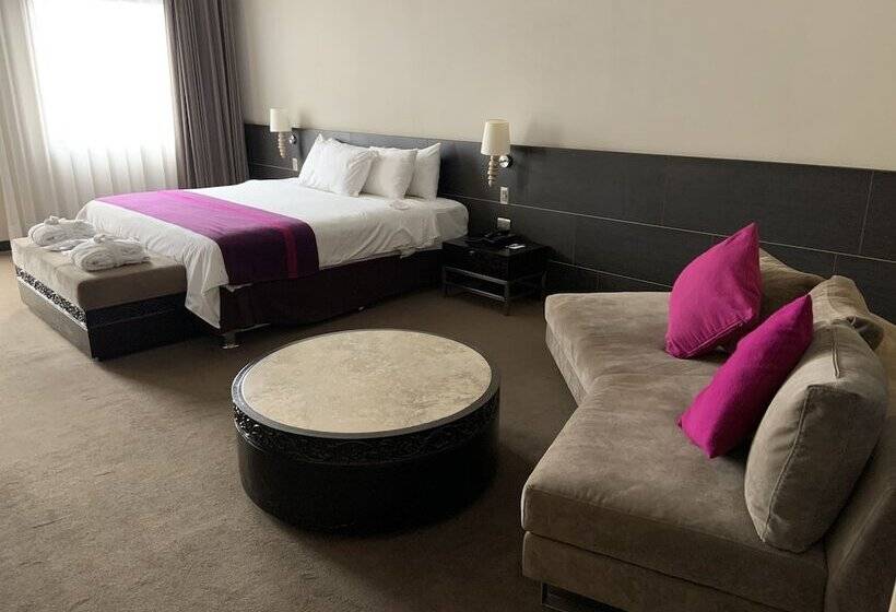 سوئیت پریمیوم, Arawi Miraflores Prime