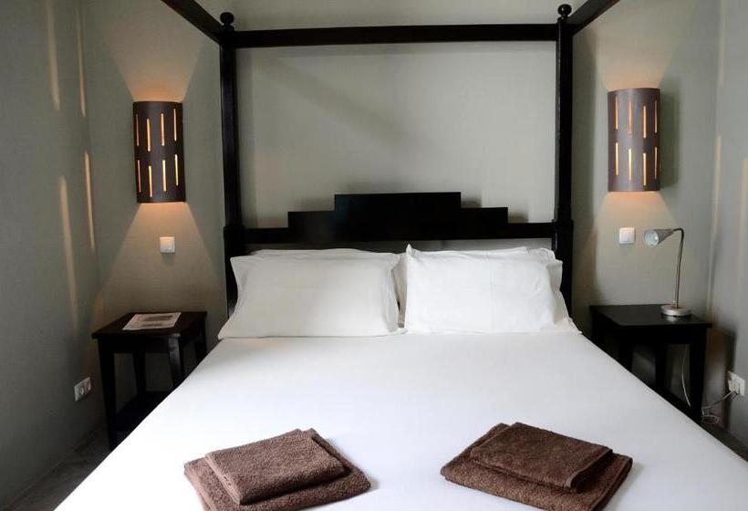 اتاق عادی, Casa Colonial