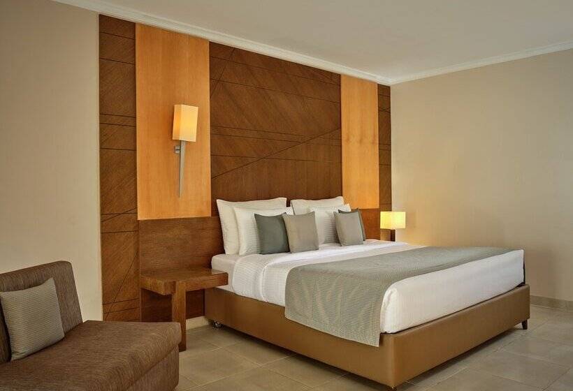 اتاق سوپریور خانوادگی, Coral Sea Waterworld Sharm El Sheikh